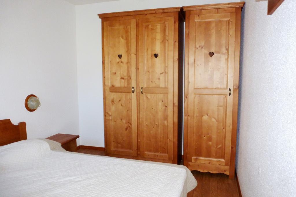 Residence Odalys Le Christiana Alpe d'Huez Oda fotoğraf