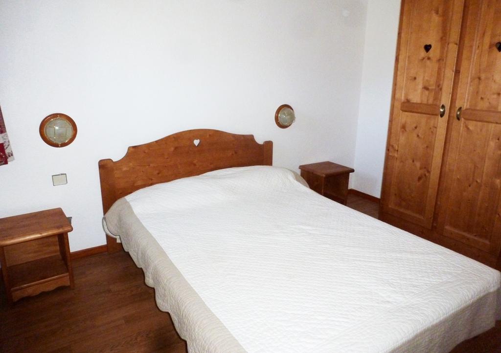 Residence Odalys Le Christiana Alpe d'Huez Oda fotoğraf